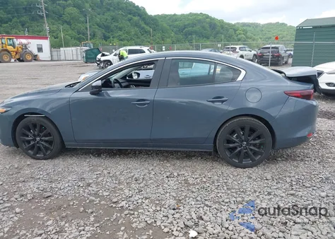 2023 Mazda Mazda3 2.5 S Carbon Edition из США, поврежденный, VIN 3MZBPACM1PM382553